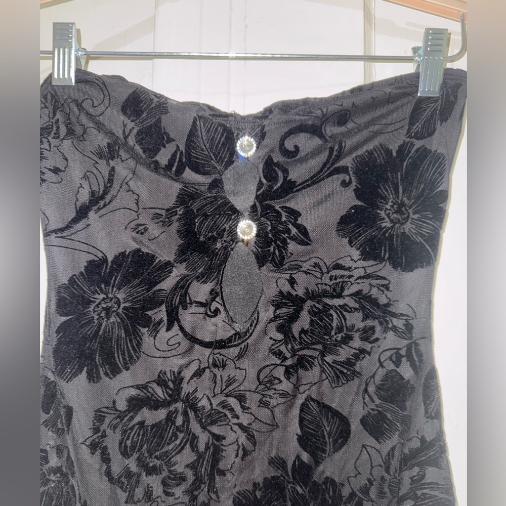 SHEIN SXY see through lace floral strapless dress - Picture 3 of 4
